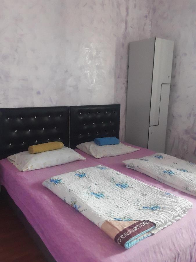 Guesthouse Qeti Batumi Exterior foto