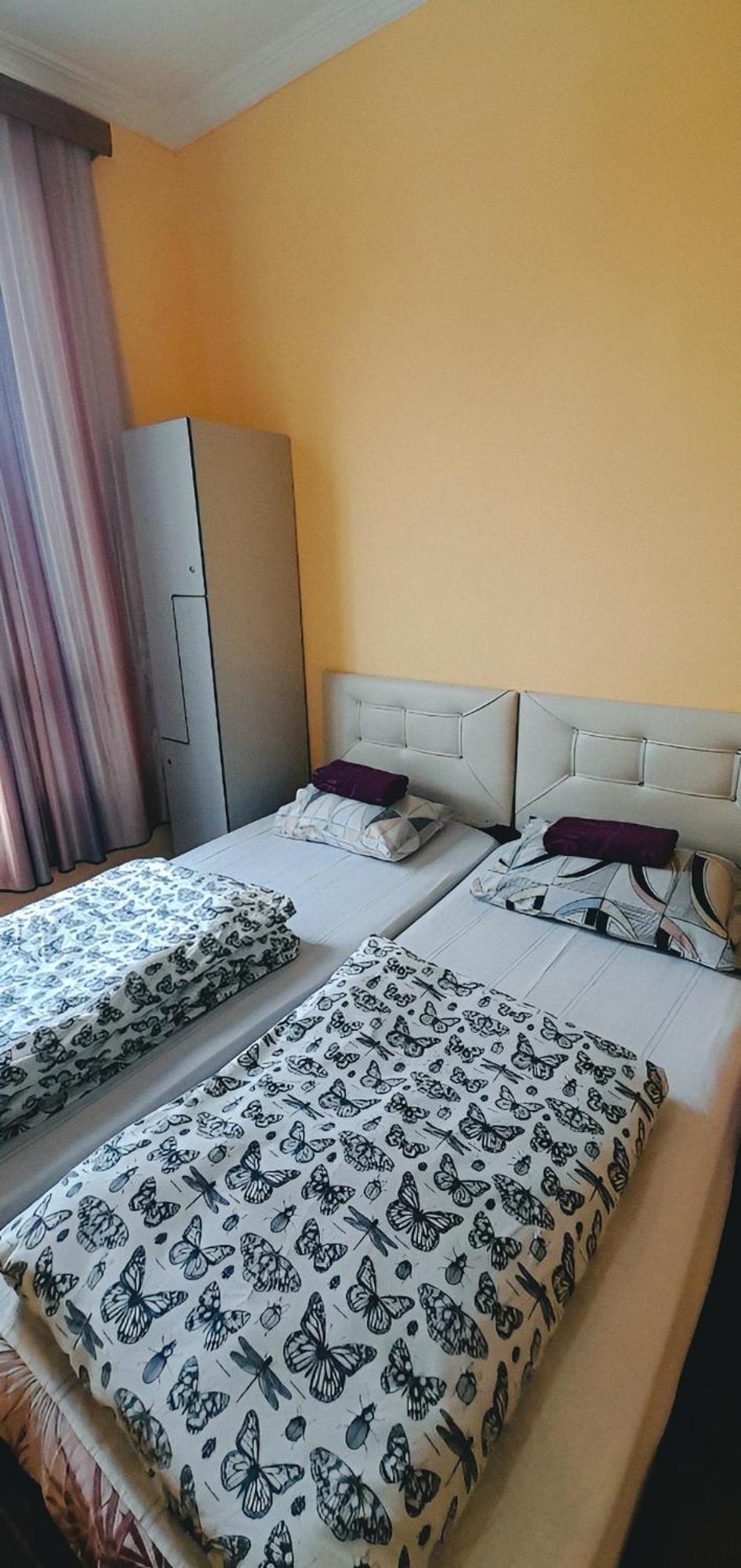 Guesthouse Qeti Batumi Exterior foto