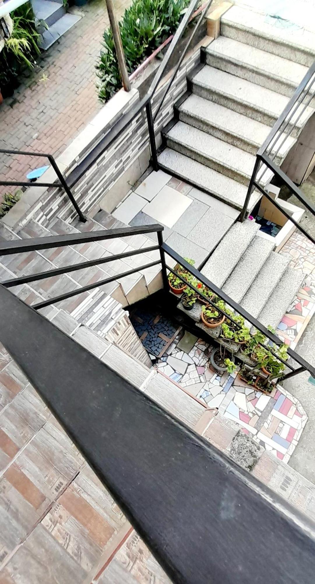Guesthouse Qeti Batumi Exterior foto